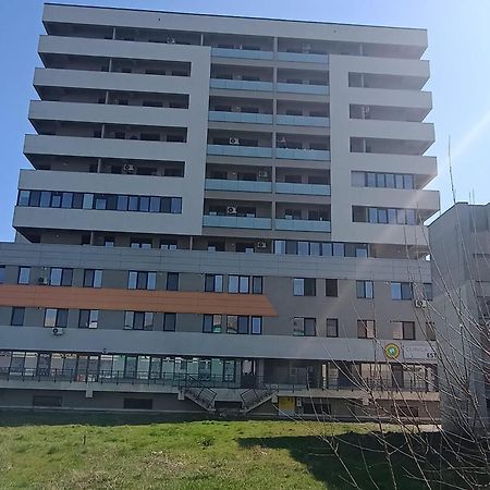 Malivia Oxygen Apartment Яш Екстериор снимка