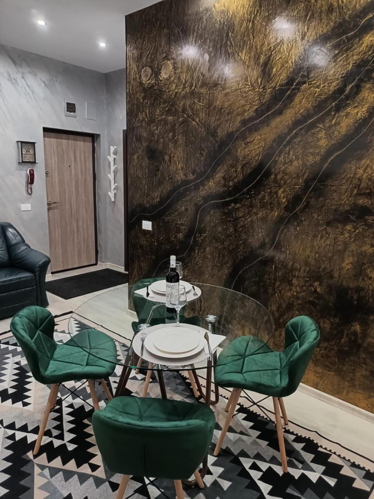 Malivia Oxygen Apartment Яш Екстериор снимка