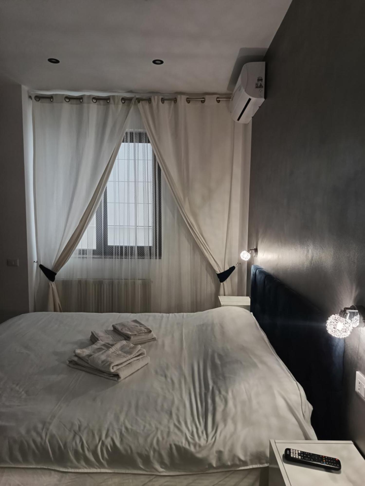 Malivia Oxygen Apartment Яш Екстериор снимка
